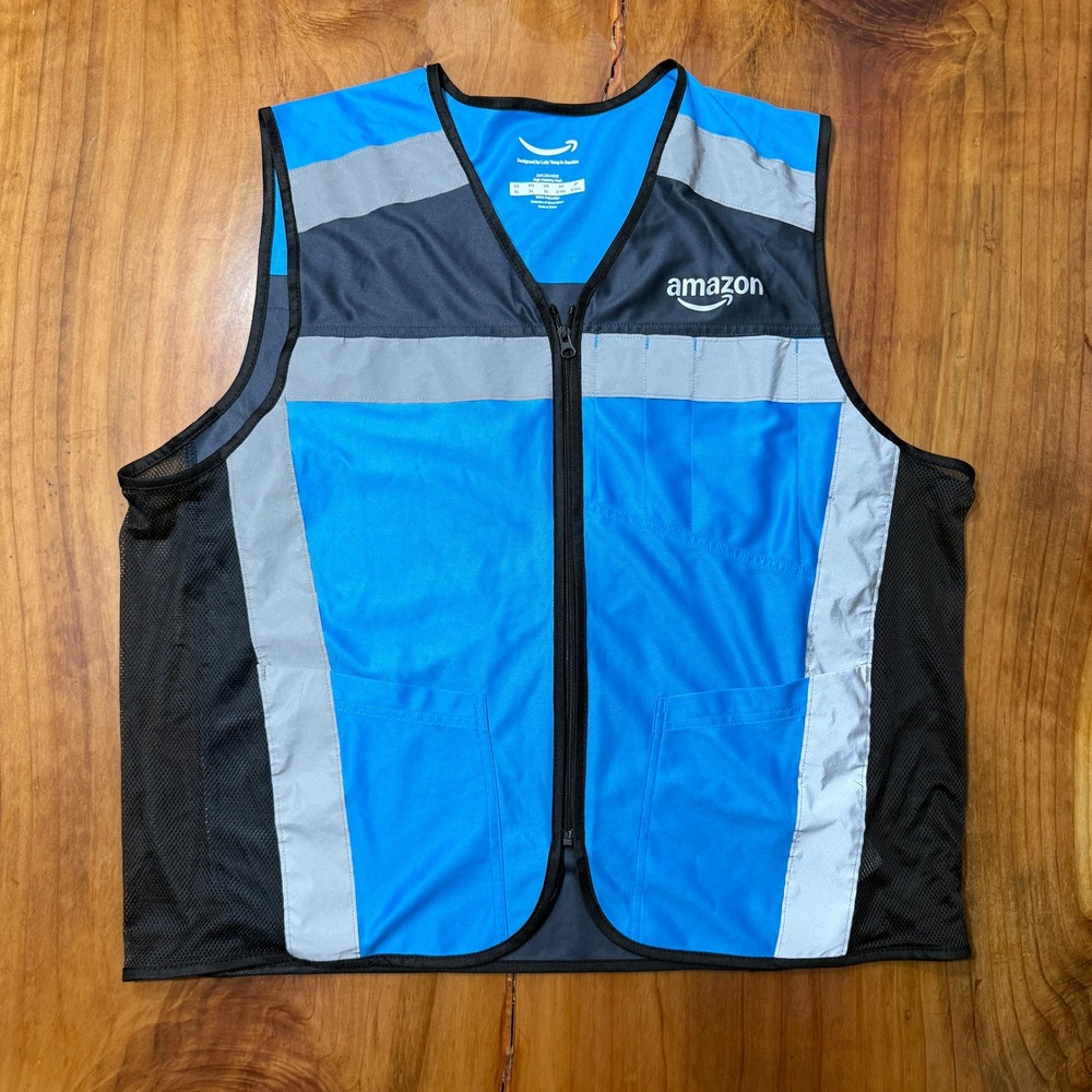 Amazon Jacket Vest Mens XL Reflective Lightweight  full zip Delivery CC3